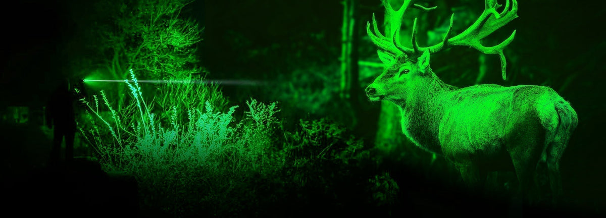 Red vs green flashlight beams for night use — FIELDLUME
